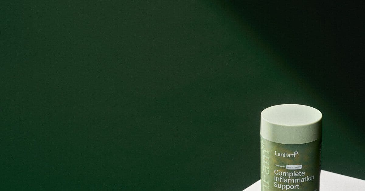 product-bottle, gradient-background, platform