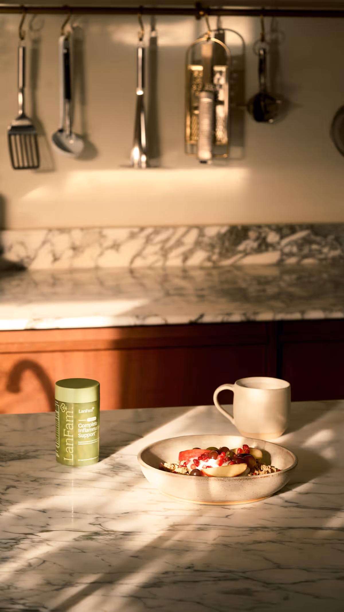ProleevaMax Bottle Breakfast Table